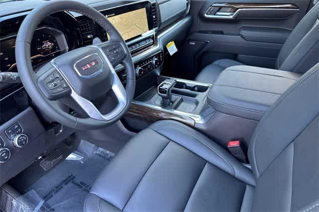 new 2025 GMC Sierra 1500 car, priced at $64,875