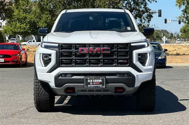 new 2024 GMC Canyon car