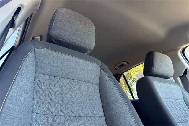 used 2023 Chevrolet Equinox car, priced at $18,900