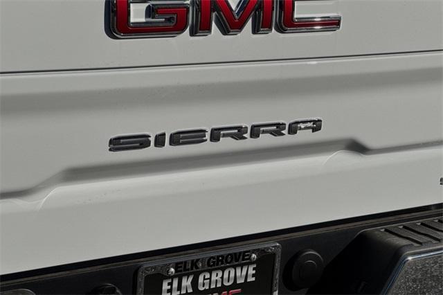 new 2025 GMC Sierra 1500 car, priced at $65,200