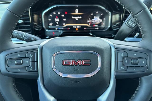 new 2025 GMC Sierra 1500 car, priced at $55,390