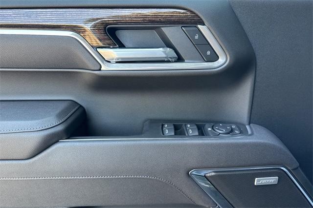 new 2025 GMC Sierra 1500 car