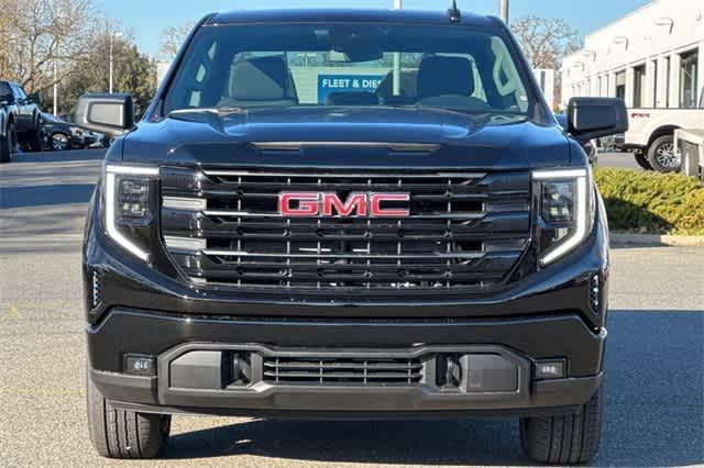 new 2025 GMC Sierra 1500 car, priced at $54,390