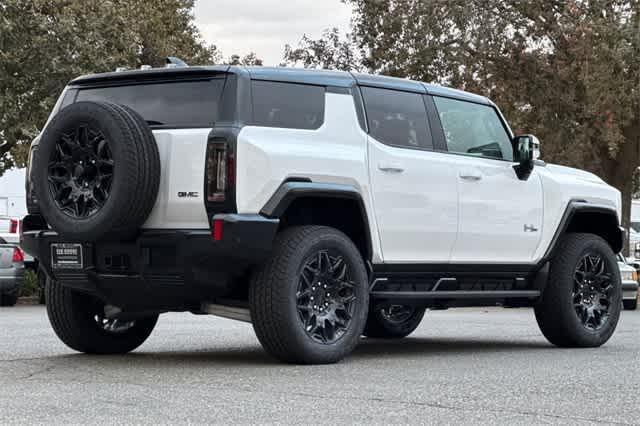 new 2025 GMC HUMMER EV SUV car