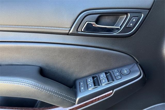 used 2019 GMC Yukon car, priced at $34,200