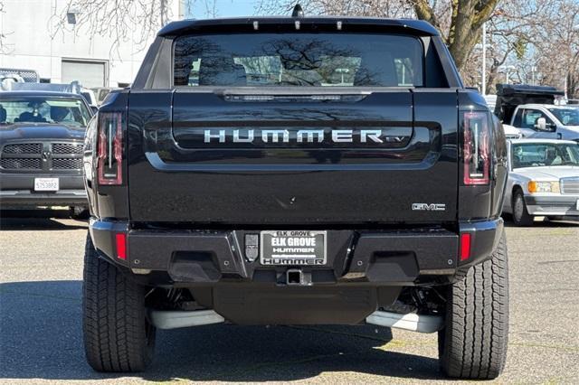 new 2025 GMC HUMMER EV Pickup car