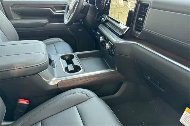 new 2026 GMC Sierra 2500 car, priced at $83,270