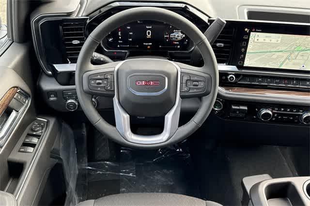 new 2026 GMC Sierra 1500 car, priced at $52,495