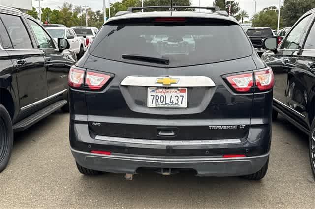 used 2015 Chevrolet Traverse car, priced at $8,900