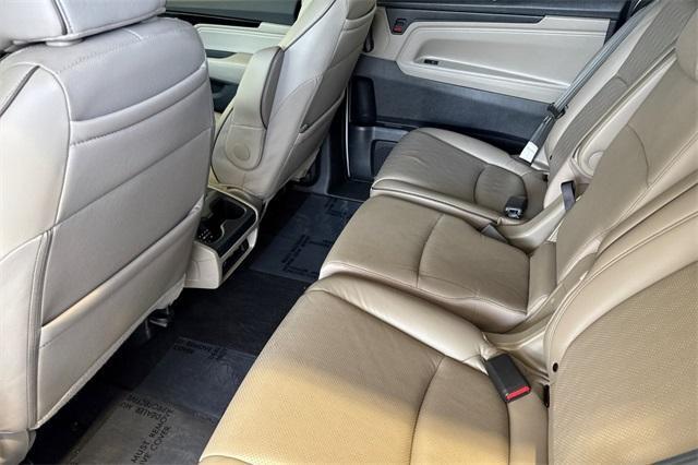 used 2024 Honda Odyssey car, priced at $43,900