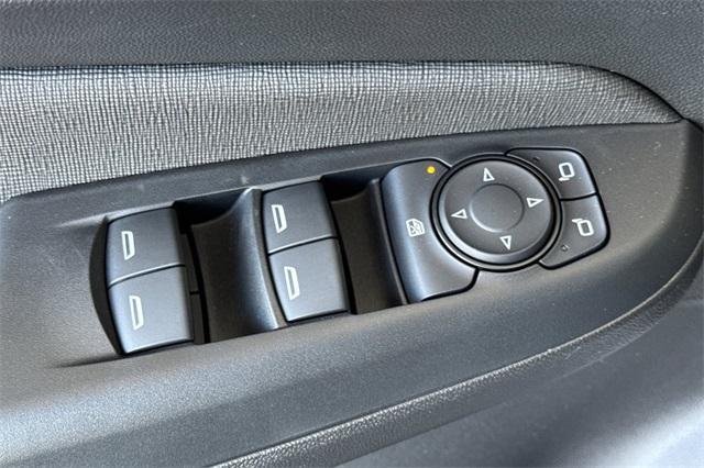 new 2025 Buick Envista car, priced at $25,095