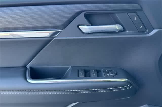 new 2026 GMC Acadia car, priced at $56,075