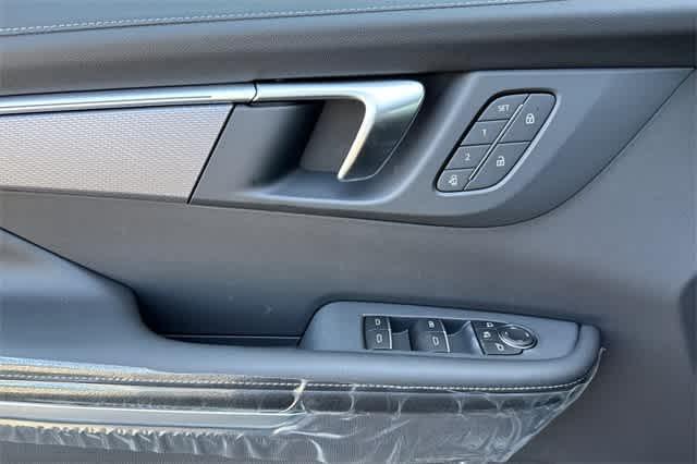 new 2025 Buick Enclave car, priced at $49,330