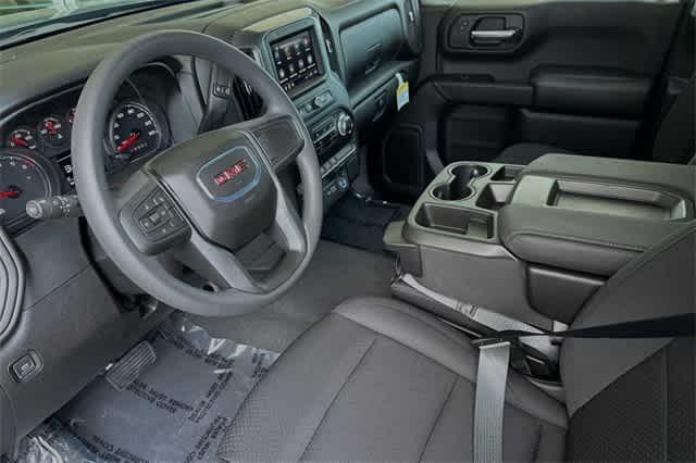 new 2024 GMC Sierra 1500 car, priced at $47,005