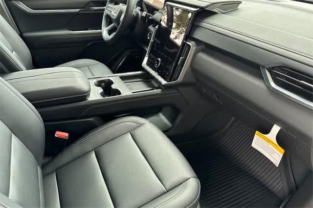 new 2026 GMC Acadia car, priced at $55,150