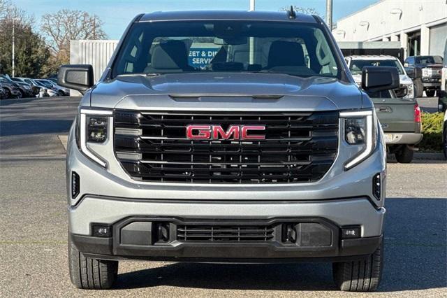 new 2025 GMC Sierra 1500 car, priced at $55,390