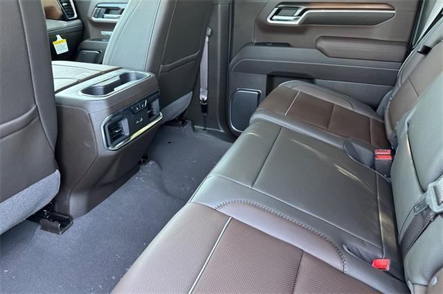 new 2025 GMC Sierra 1500 car, priced at $71,130