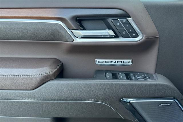new 2025 GMC Sierra 1500 car, priced at $71,130