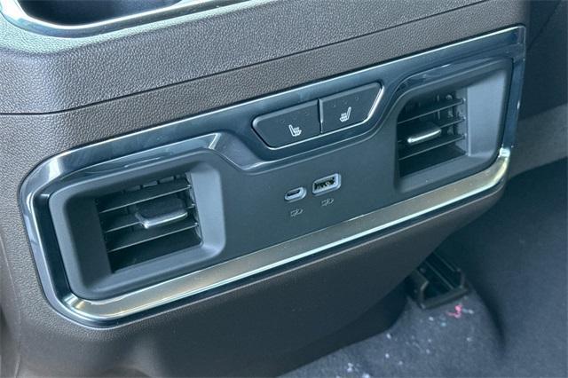 new 2025 GMC Sierra 1500 car, priced at $71,130