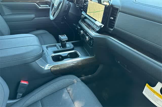 new 2026 GMC Sierra 1500 car, priced at $57,385