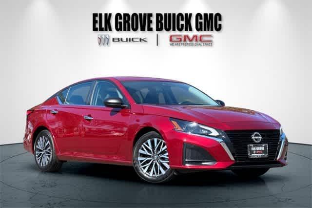 used 2025 Nissan Altima car, priced at $17,900