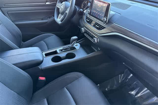 used 2025 Nissan Altima car, priced at $17,900