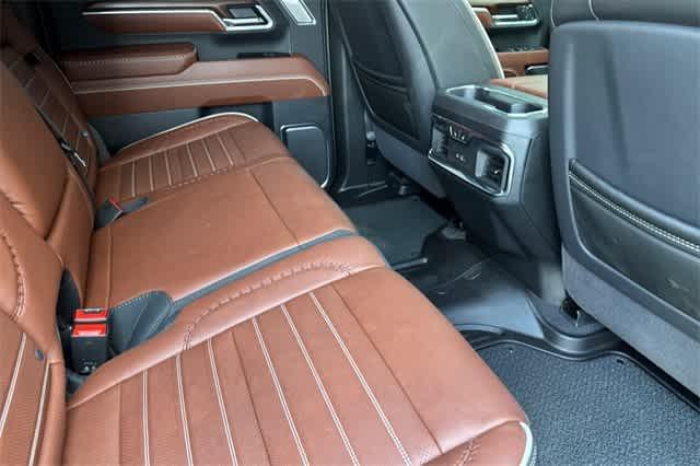 used 2025 GMC Sierra 2500 car, priced at $89,900