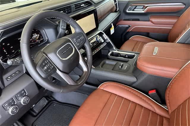 used 2025 GMC Sierra 2500 car, priced at $89,900