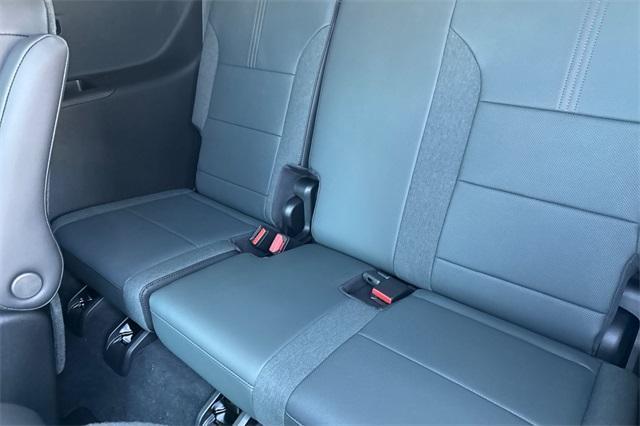 new 2025 GMC Acadia car, priced at $54,890