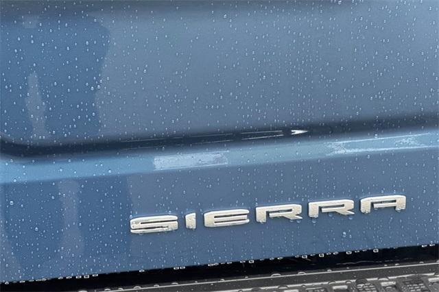 new 2025 GMC Sierra 1500 car, priced at $73,255