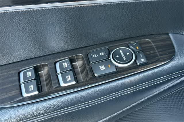 used 2020 Kia Sorento car, priced at $13,500