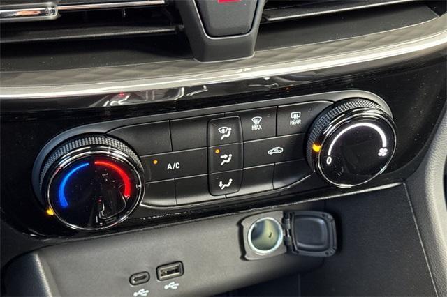 new 2025 Buick Encore GX car, priced at $28,435