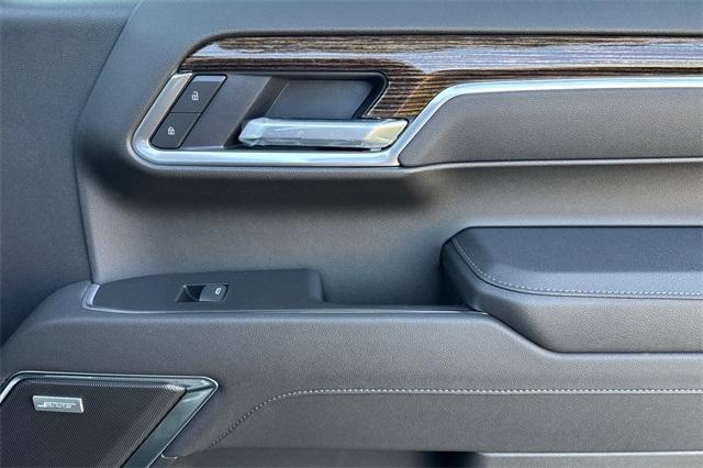 new 2025 GMC Sierra 1500 car