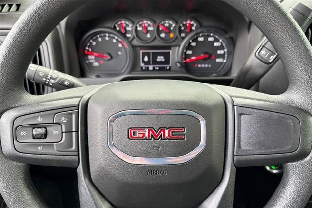 new 2025 GMC Sierra 1500 car, priced at $47,480