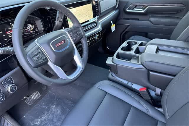 new 2025 GMC Sierra 2500 car, priced at $73,930