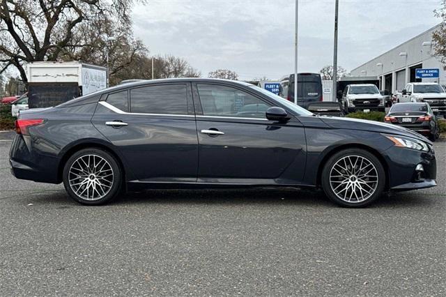 used 2019 Nissan Altima car, priced at $18,500