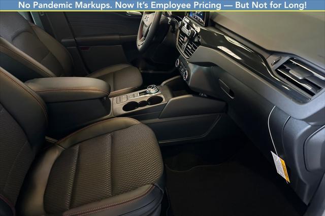 new 2025 Ford Escape car, priced at $33,074