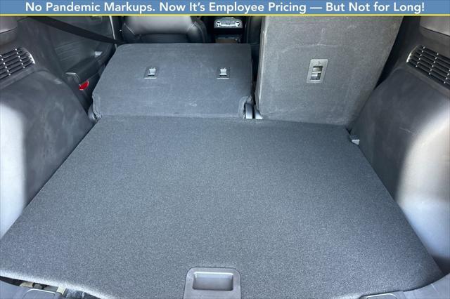 new 2025 Ford Escape car, priced at $33,074