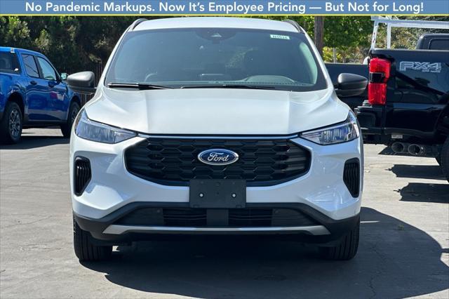 new 2025 Ford Escape car, priced at $33,074