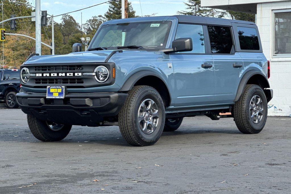 new 2025 Ford Bronco car, priced at $49,733