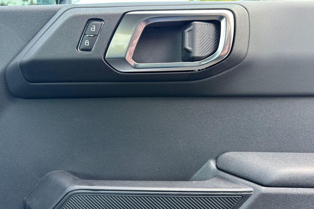 new 2025 Ford Bronco car, priced at $49,733