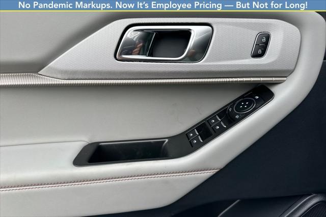 new 2025 Ford Explorer car, priced at $46,940
