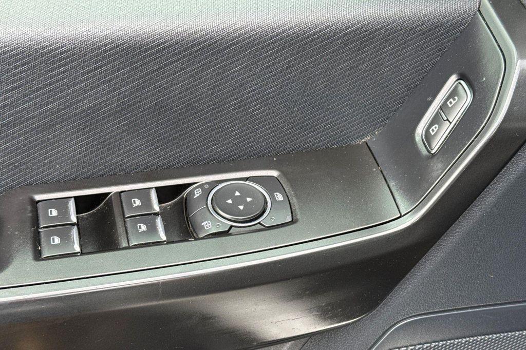 used 2021 Ford F-150 car, priced at $31,900