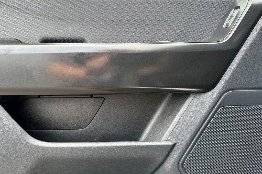 used 2021 Ford F-150 car, priced at $31,900