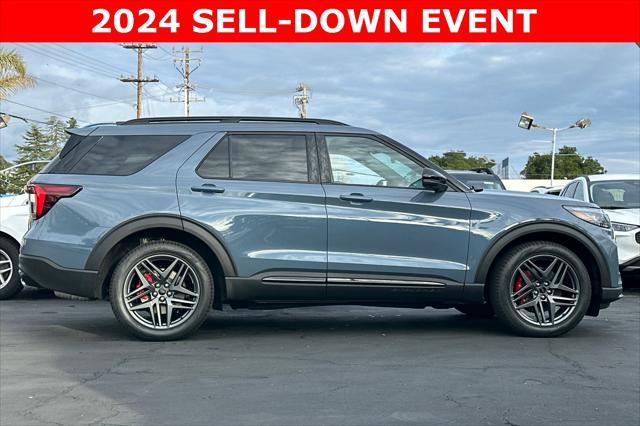 new 2025 Ford Explorer car, priced at $61,545