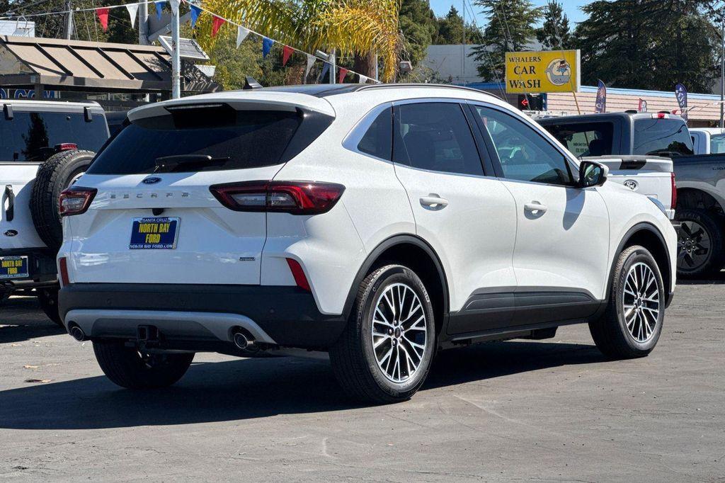 new 2025 Ford Escape PHEV car, priced at $44,626