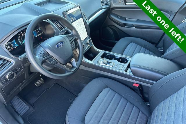 new 2024 Ford Edge car, priced at $33,000