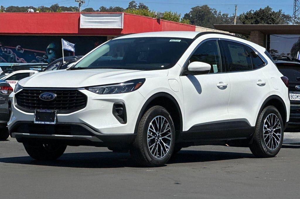 new 2025 Ford Escape PHEV car, priced at $38,403