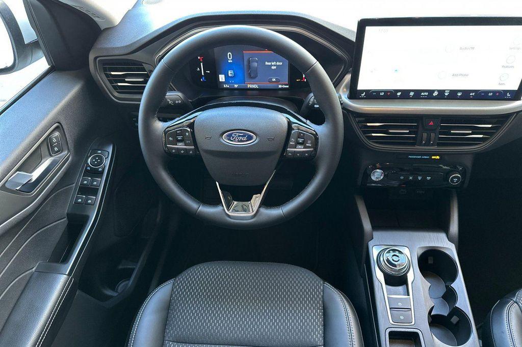 new 2025 Ford Escape PHEV car, priced at $38,403