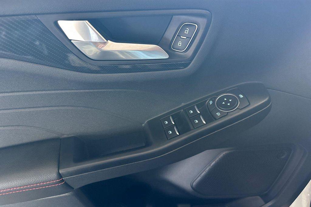 new 2025 Ford Escape car, priced at $36,265